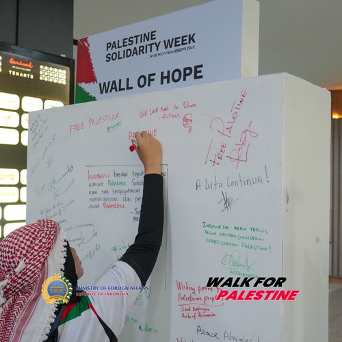 Race photo from WALK FOR PALESTINE