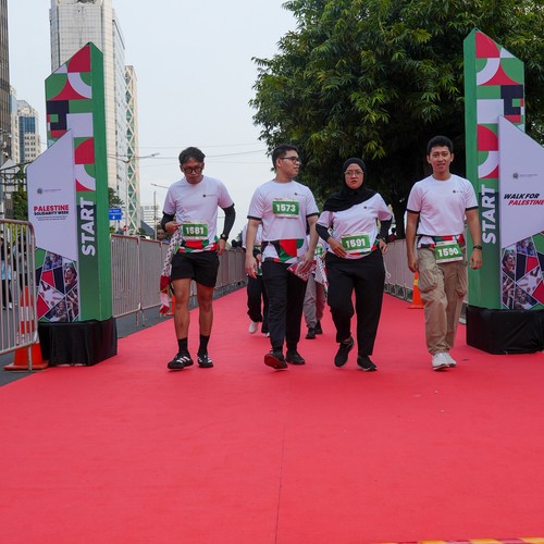 Race photo from WALK FOR PALESTINE