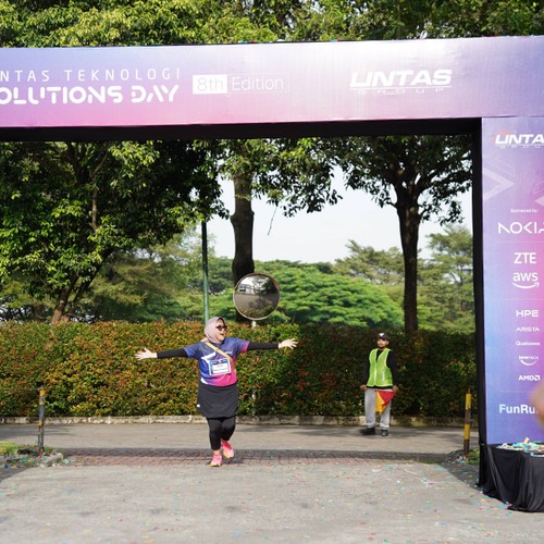 Race photo from LINTAS TEKNOLOGI SOLUTIONS DAY