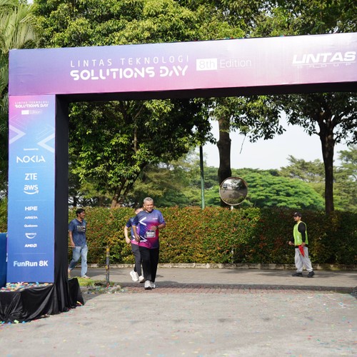 Race photo from LINTAS TEKNOLOGI SOLUTIONS DAY