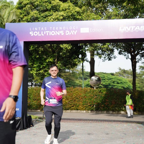 Race photo from LINTAS TEKNOLOGI SOLUTIONS DAY