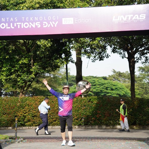 Race photo from LINTAS TEKNOLOGI SOLUTIONS DAY