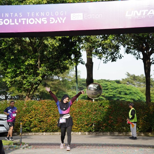 Race photo from LINTAS TEKNOLOGI SOLUTIONS DAY
