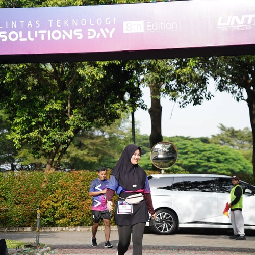 Race photo from LINTAS TEKNOLOGI SOLUTIONS DAY