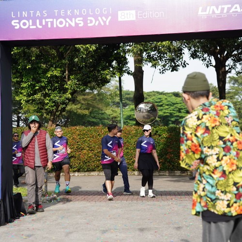 Race photo from LINTAS TEKNOLOGI SOLUTIONS DAY