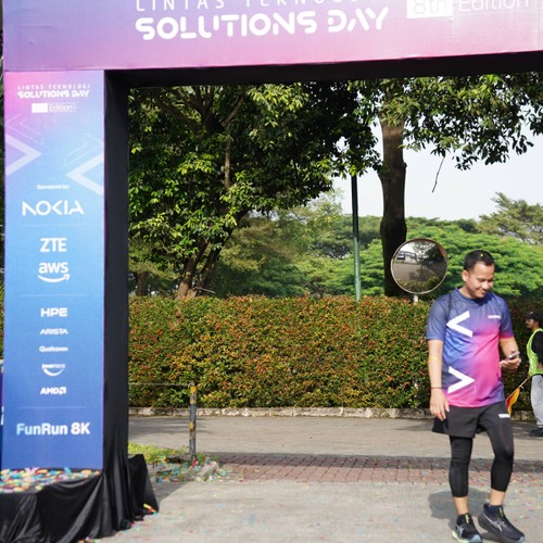 Race photo from LINTAS TEKNOLOGI SOLUTIONS DAY