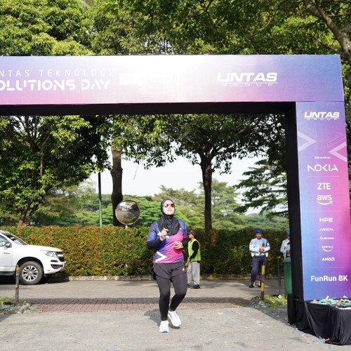 Race photo from LINTAS TEKNOLOGI SOLUTIONS DAY