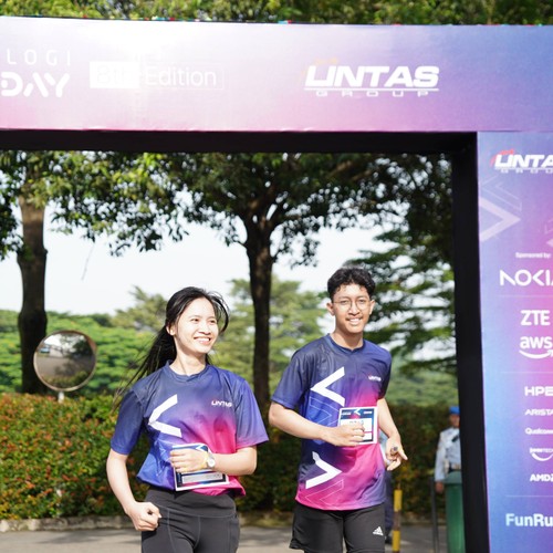 Race photo from LINTAS TEKNOLOGI SOLUTIONS DAY