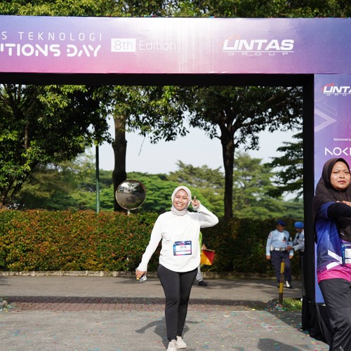 Race photo from LINTAS TEKNOLOGI SOLUTIONS DAY