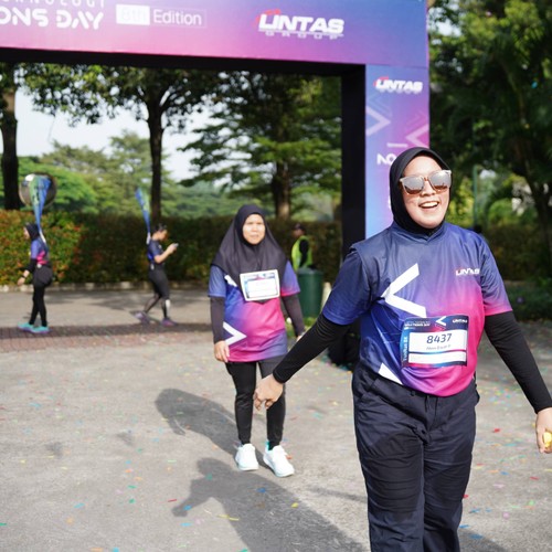 Race photo from LINTAS TEKNOLOGI SOLUTIONS DAY