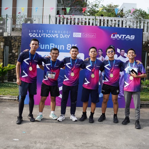 Race photo from LINTAS TEKNOLOGI SOLUTIONS DAY