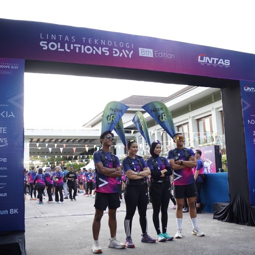 Race photo from LINTAS TEKNOLOGI SOLUTIONS DAY