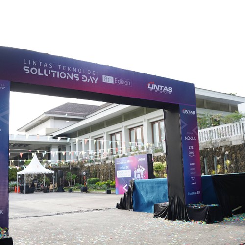 Race photo from LINTAS TEKNOLOGI SOLUTIONS DAY