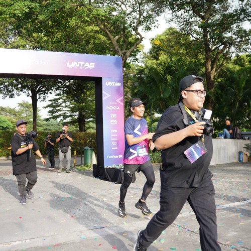Race photo from LINTAS TEKNOLOGI SOLUTIONS DAY