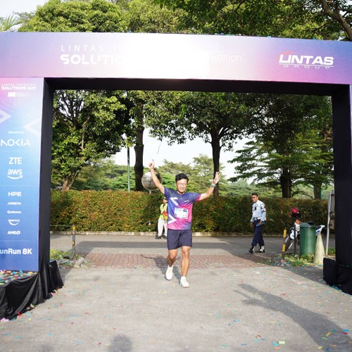 Race photo from LINTAS TEKNOLOGI SOLUTIONS DAY
