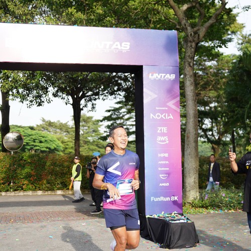 Race photo from LINTAS TEKNOLOGI SOLUTIONS DAY