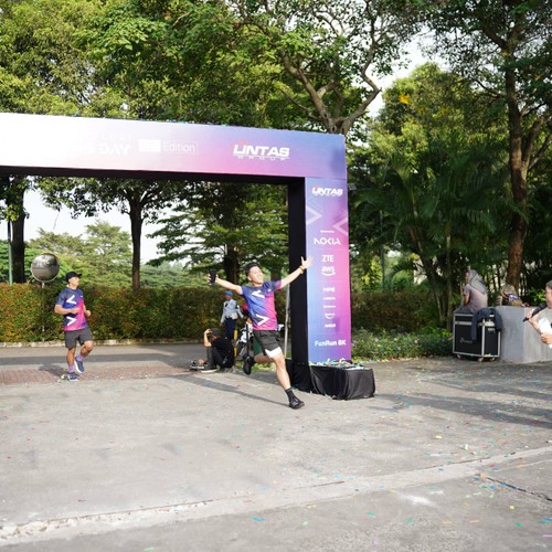 Race photo from LINTAS TEKNOLOGI SOLUTIONS DAY