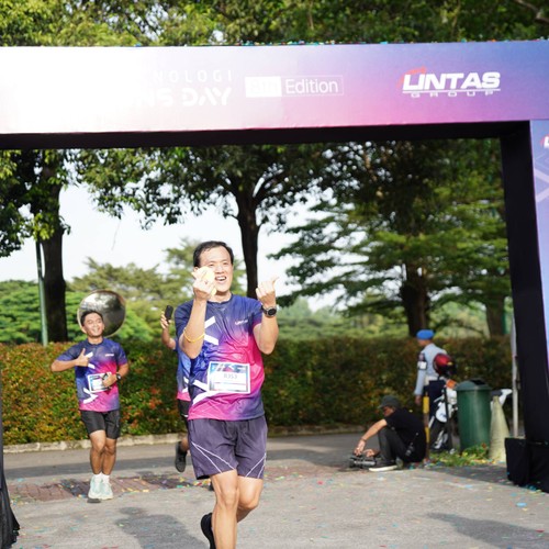 Race photo from LINTAS TEKNOLOGI SOLUTIONS DAY