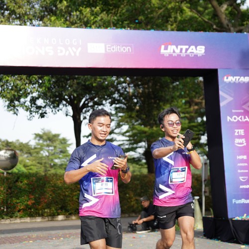 Race photo from LINTAS TEKNOLOGI SOLUTIONS DAY