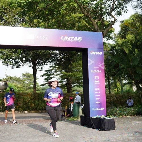 Race photo from LINTAS TEKNOLOGI SOLUTIONS DAY