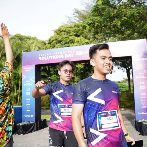 Race photo from LINTAS TEKNOLOGI SOLUTIONS DAY
