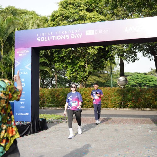 Race photo from LINTAS TEKNOLOGI SOLUTIONS DAY