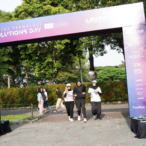 Race photo from LINTAS TEKNOLOGI SOLUTIONS DAY