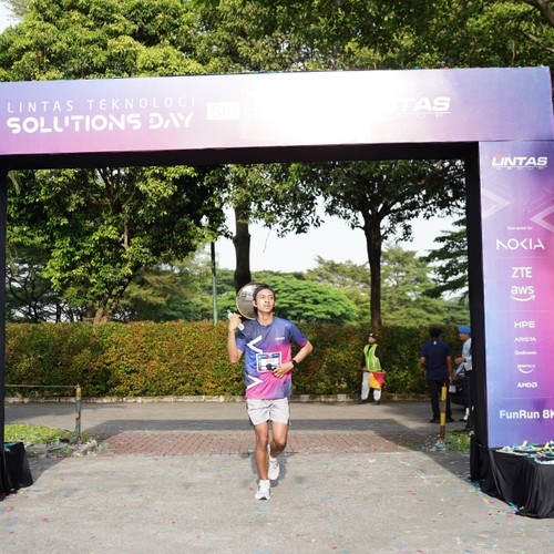 Race photo from LINTAS TEKNOLOGI SOLUTIONS DAY