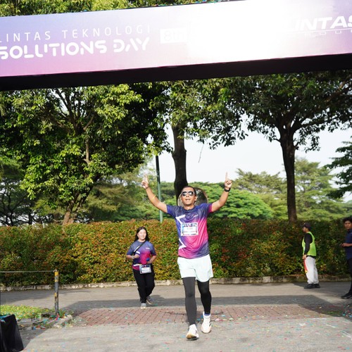 Race photo from LINTAS TEKNOLOGI SOLUTIONS DAY