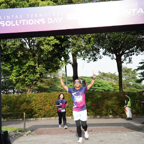 Race photo from LINTAS TEKNOLOGI SOLUTIONS DAY