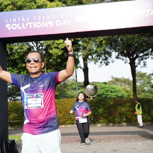 Race photo from LINTAS TEKNOLOGI SOLUTIONS DAY