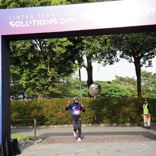 Race photo from LINTAS TEKNOLOGI SOLUTIONS DAY
