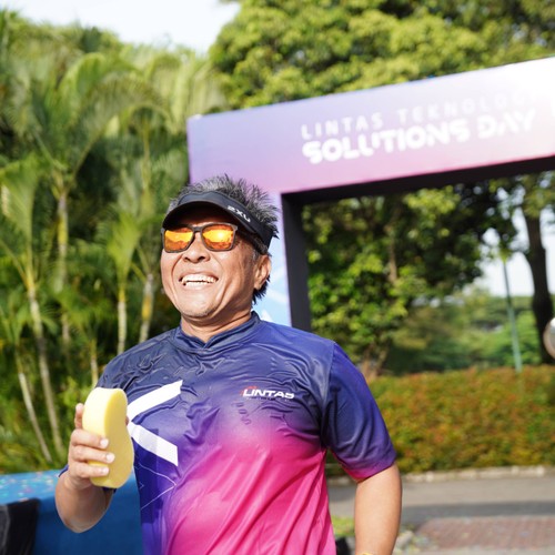 Race photo from LINTAS TEKNOLOGI SOLUTIONS DAY