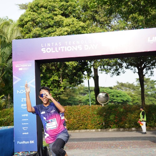 Race photo from LINTAS TEKNOLOGI SOLUTIONS DAY