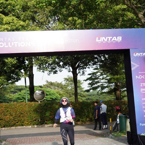 Race photo from LINTAS TEKNOLOGI SOLUTIONS DAY