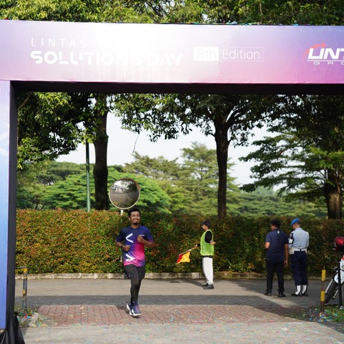 Race photo from LINTAS TEKNOLOGI SOLUTIONS DAY