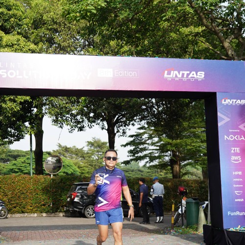 Race photo from LINTAS TEKNOLOGI SOLUTIONS DAY