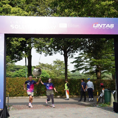 Race photo from LINTAS TEKNOLOGI SOLUTIONS DAY