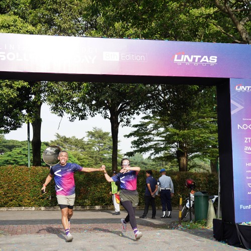 Race photo from LINTAS TEKNOLOGI SOLUTIONS DAY