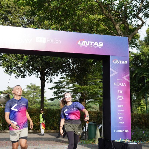 Race photo from LINTAS TEKNOLOGI SOLUTIONS DAY