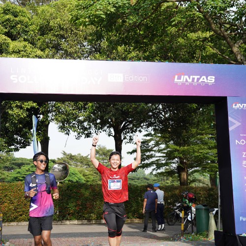 Race photo from LINTAS TEKNOLOGI SOLUTIONS DAY