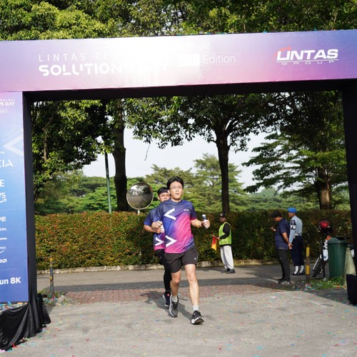 Race photo from LINTAS TEKNOLOGI SOLUTIONS DAY