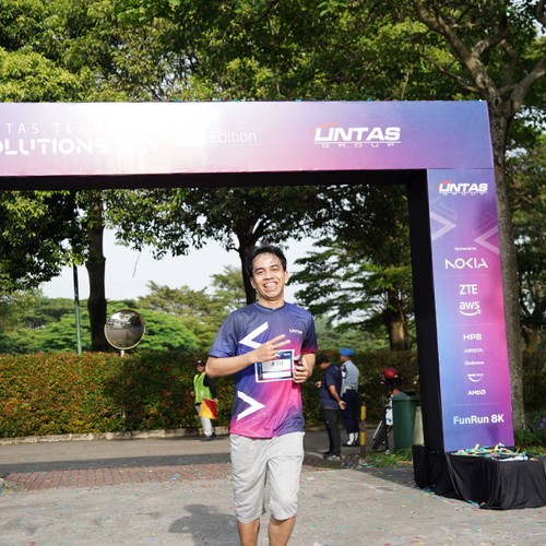 Race photo from LINTAS TEKNOLOGI SOLUTIONS DAY