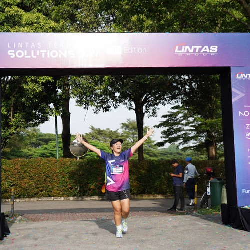 Race photo from LINTAS TEKNOLOGI SOLUTIONS DAY