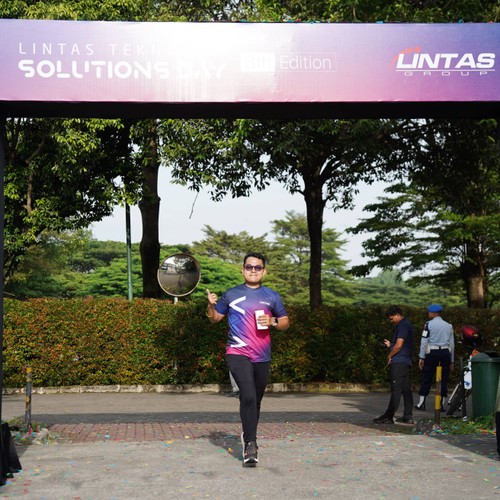 Race photo from LINTAS TEKNOLOGI SOLUTIONS DAY