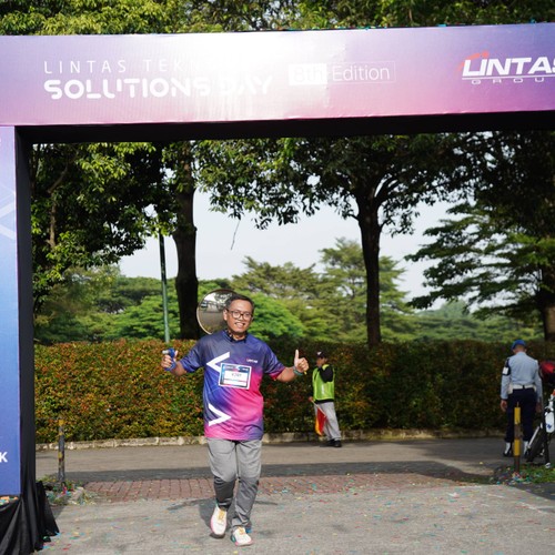 Race photo from LINTAS TEKNOLOGI SOLUTIONS DAY