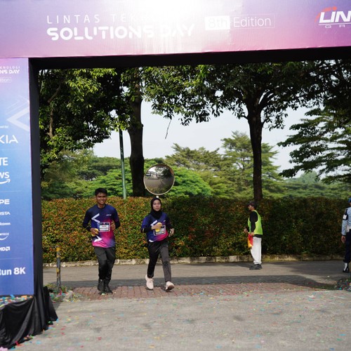 Race photo from LINTAS TEKNOLOGI SOLUTIONS DAY