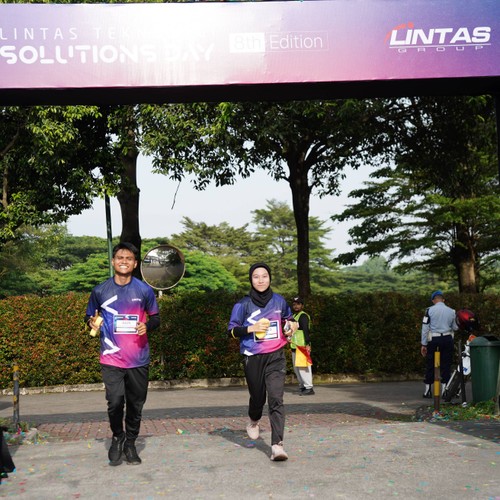 Race photo from LINTAS TEKNOLOGI SOLUTIONS DAY