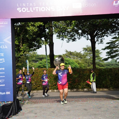 Race photo from LINTAS TEKNOLOGI SOLUTIONS DAY