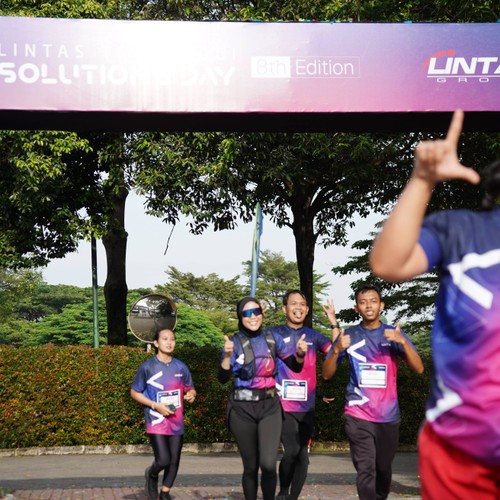Race photo from LINTAS TEKNOLOGI SOLUTIONS DAY